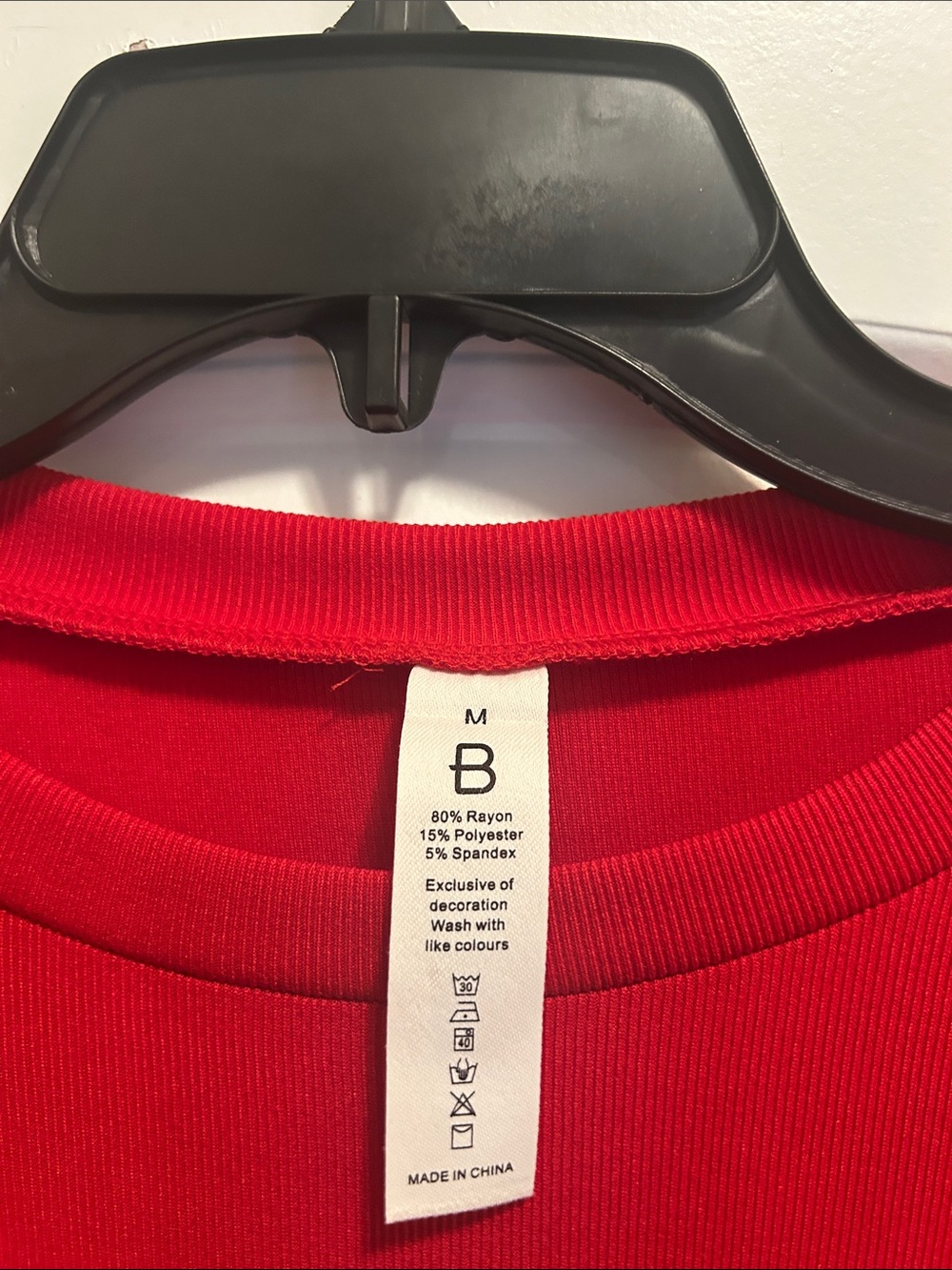 Women's Red Puff Sleeve Short Sleeve Top - Elegant Knit Tee - Picture 3 of 5